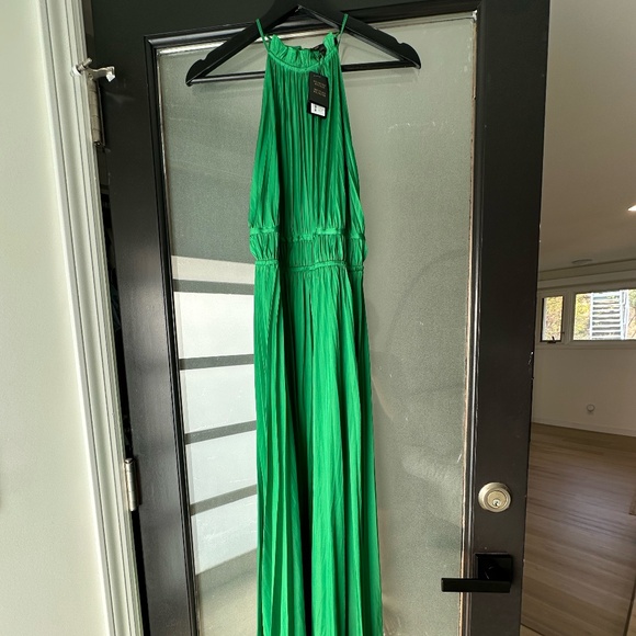 NWT Maje Reilly Green Pleated satin maxi dress halter - Picture 4 of 6